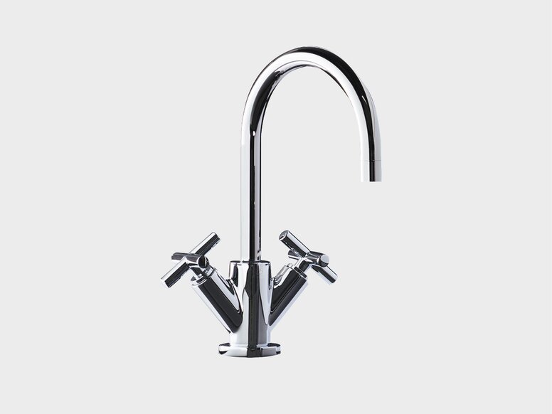 Design original Dornbracht robinetterie chromée avec deux régulateurs à poignée croisée