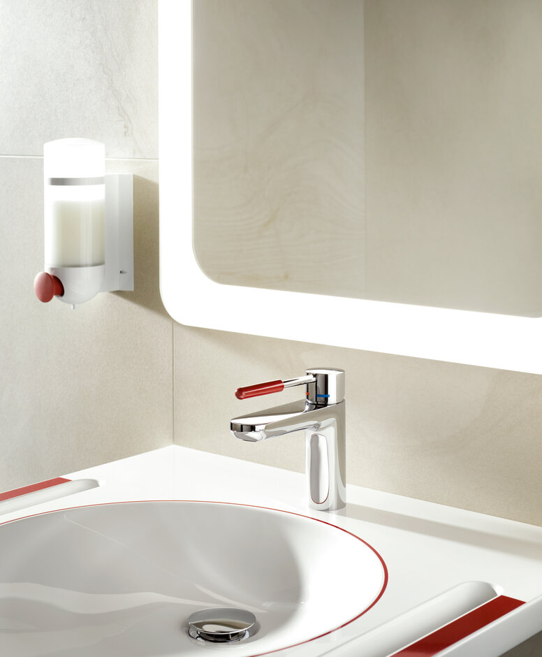 Lavabo pour personnes atteintes de démence HEWI et robinetterie Système 800K Lavabo et robinetterie pour les personnes atteintes de démence