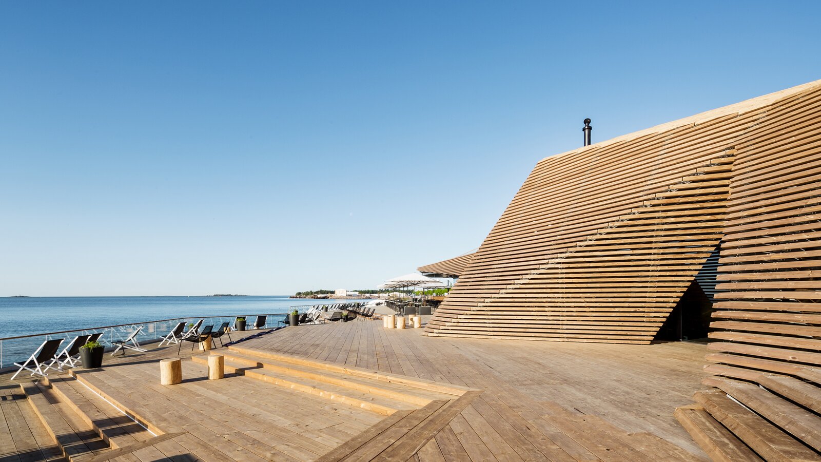 Sauna Löyly w Helsinkach Sauna Löyly w Helsinkach z zewnątrz